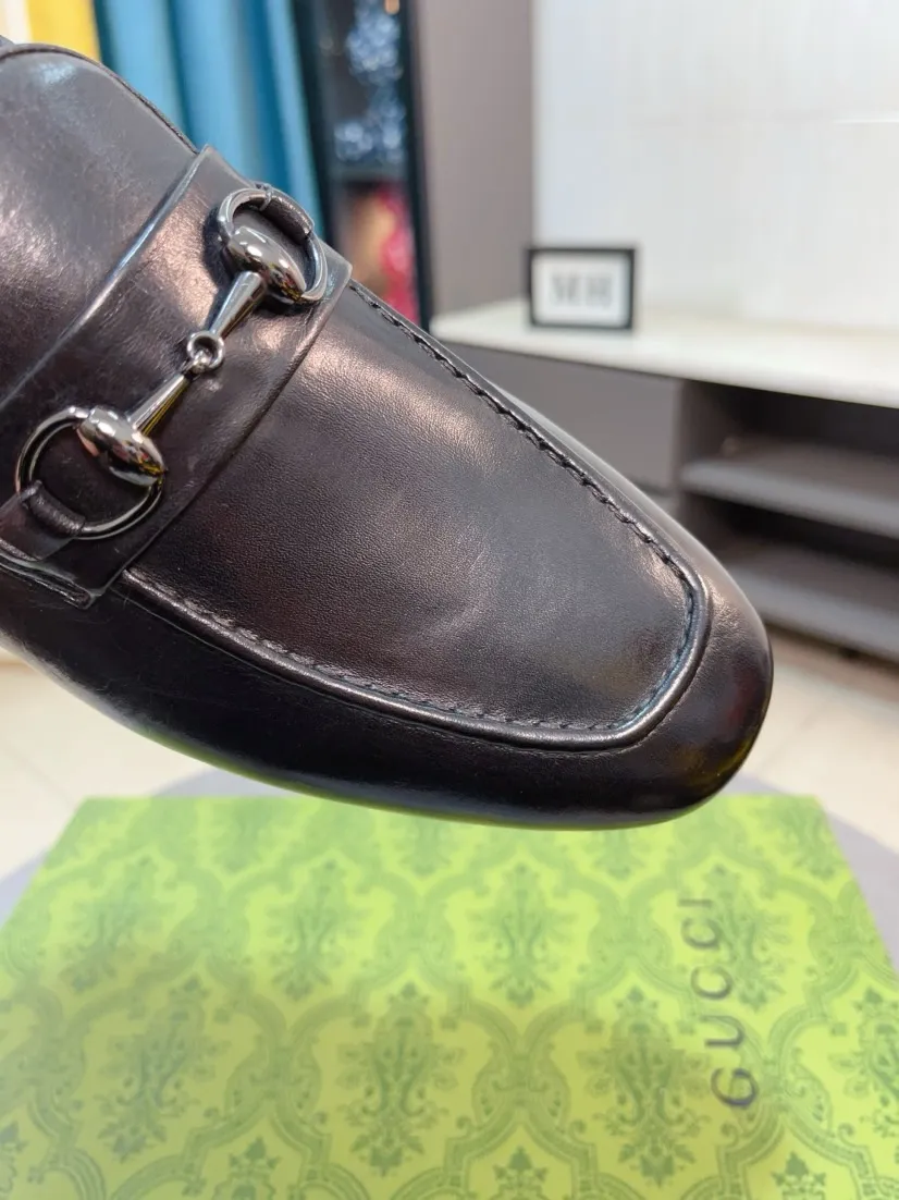 Men's shoes 💰500🌹🌹【GUCCI】The most popular classic Gucci leather shoes. Synchronized with the official website, the upper is made of Italian first-layer cowhide ➕cowhide lining, with unique brand and unique craftsmanship. Highlighting the hot style of the new year. Stop hesitating, stop wandering, get it now. Number: 38--44